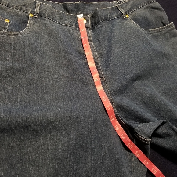 Hearts Of Palm Jeans - Picture 5 of 9